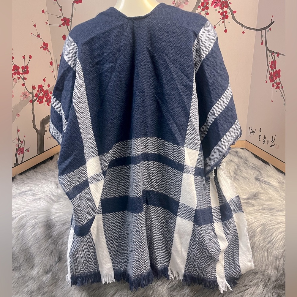 LOFT Navy Ruana - Picture 2 of 3